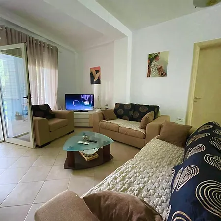 Holiday home Holiday In Lalez *